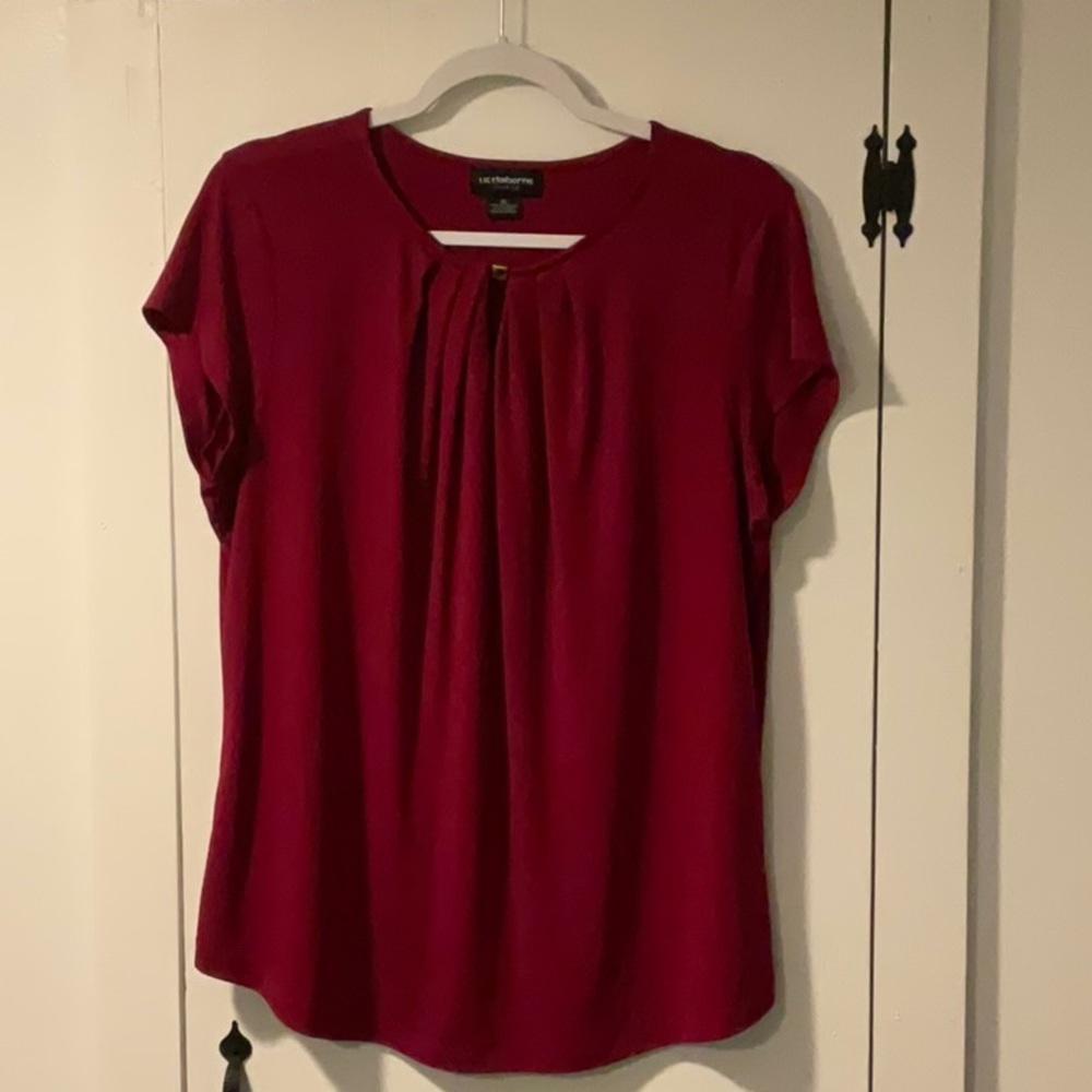 Liz Claiborne Career XL Burgundy SS Shirt